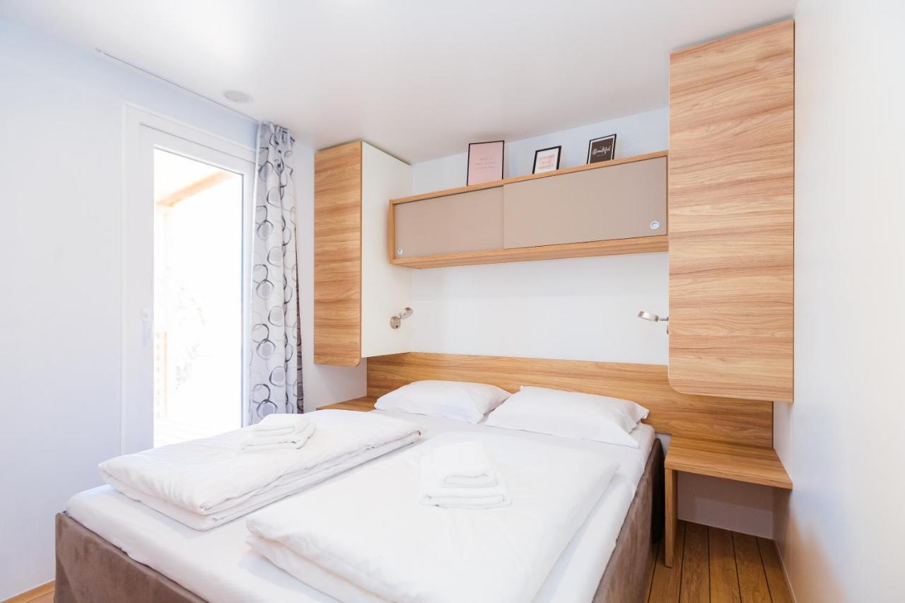 Premium Mobile Homes Istria - Camping Lanterna Porec - Luxury Mobilhome Exterior photo